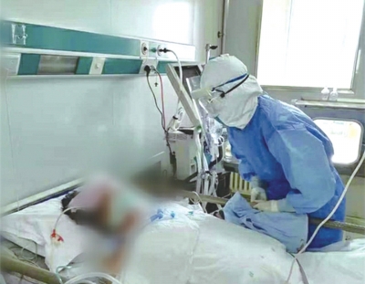 “在隔離病區(qū)里過生日，我永生難忘”