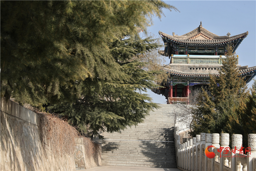 【甘肅全民戰(zhàn)“疫”】  蘭州市白塔山公園今日開放 游園須知看過來(lái)