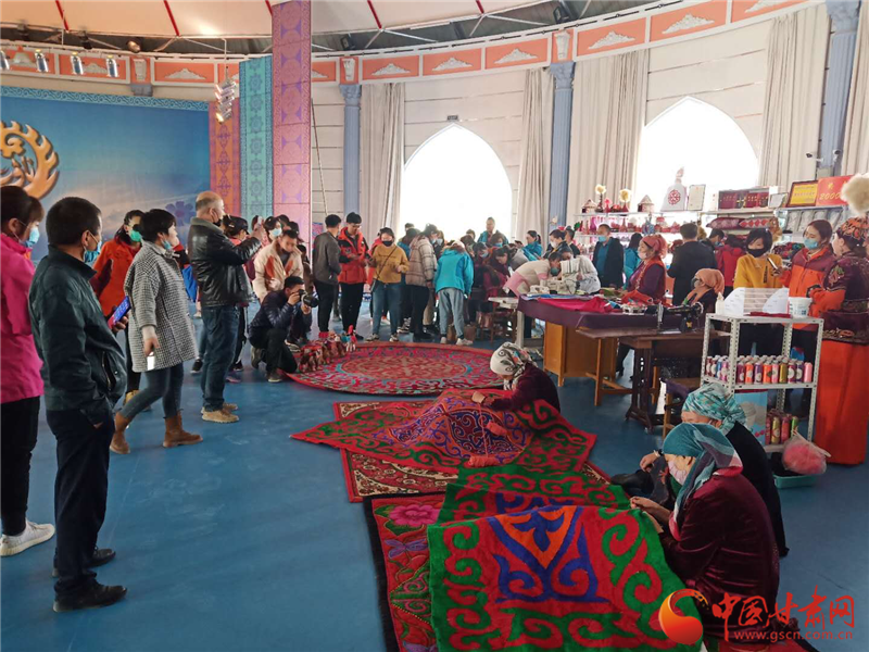 酒泉阿克塞縣文旅產業(yè)復工扎實推進（圖）