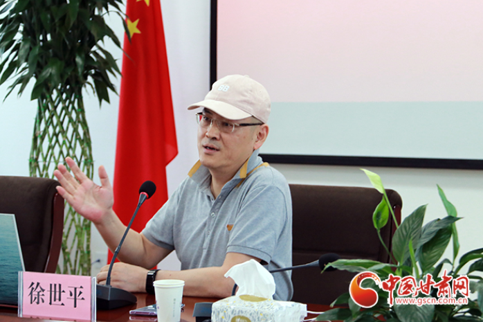 徐世平做客中國甘肅網暢談現代媒體轉型的商業(yè)模式（圖）