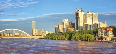 護(hù)好黃河水 保衛(wèi)蘭州藍(lán) 再造金城綠——蘭州市加強(qiáng)黃河流域生態(tài)保護(hù)、推進(jìn)高質(zhì)量發(fā)展綜述