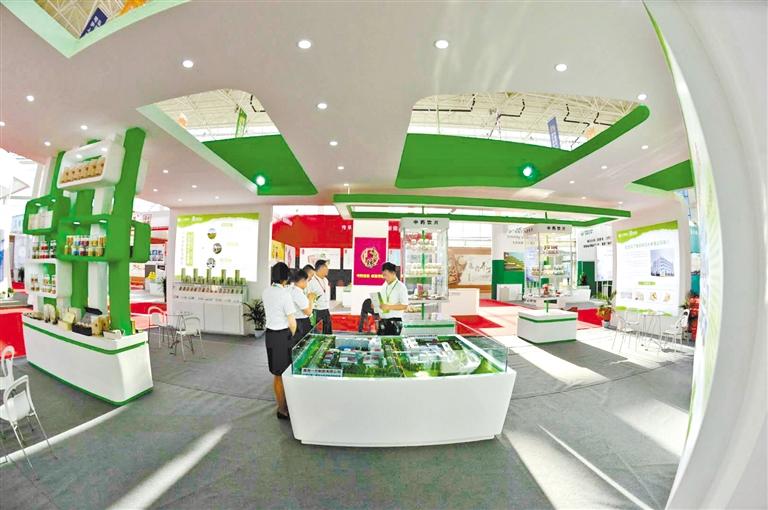 云展示、云推介、云洽談、云簽約 打造永不落幕的網(wǎng)上藥博會(huì)