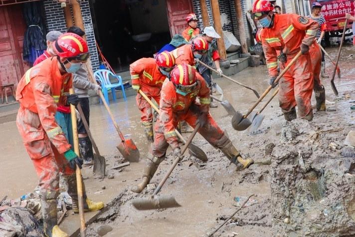 旗幟高擎鑄忠誠 牢記訓詞促轉(zhuǎn)型——記蘭州市消防救援隊伍改革轉(zhuǎn)制兩周年建設(shè)發(fā)展歷程(上)