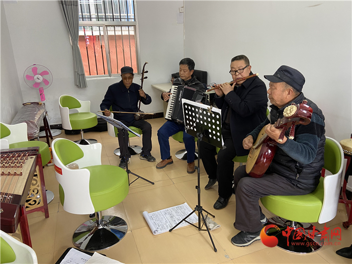 隴南兩當(dāng)：社區(qū)“大黨委”匯聚先鋒力量解民憂(yōu)提升居民幸福感