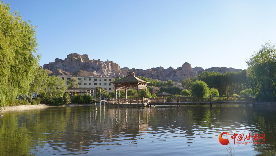 【小康圓夢·看甘肅】肅南：鄉(xiāng)村旅游托起百姓富?！敖痫埻搿?>
        </a><em>【小康圓夢·看甘肅】肅南：鄉(xiāng)村旅游托起百姓富?！敖痫埻搿?/em></li>
    <li><a  target=