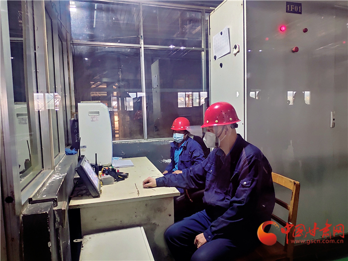 空置房如何辦理停暖？過熱費(fèi)如何收?。?>
        </a><em>空置房如何辦理停暖？過熱費(fèi)如何收??？</em></li>

                </ul>
            </div>
            <!-- public platform -->
            <div   id=