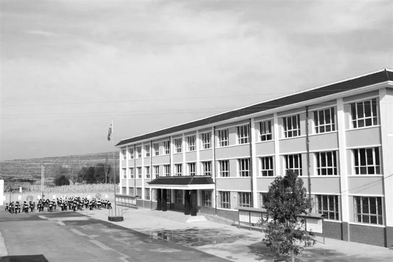 甘肅省中小學“建宿舍擴食堂增學位”項目 已超額提前完成任務(wù)