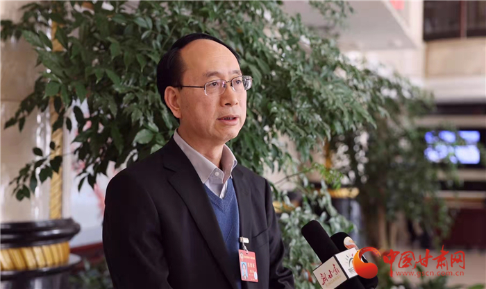 【聚焦2022甘肅兩會·代表委員說】省政協(xié)委員楊立勛：甘肅乳業(yè)發(fā)展要有“領(lǐng)頭?！?實現(xiàn)整體提質(zhì)增效