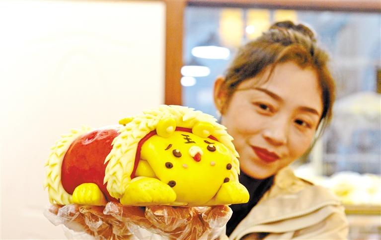 小老虎花餑餑，你舍得吃嗎？