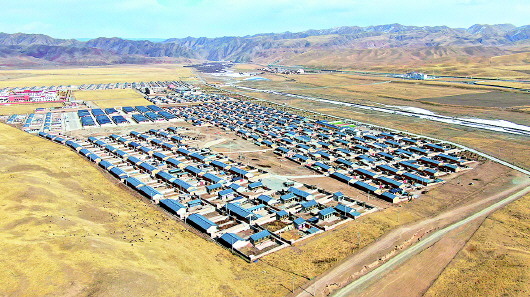 ?？?拆違治亂“動真格” 草原煥發(fā)“新容顏”