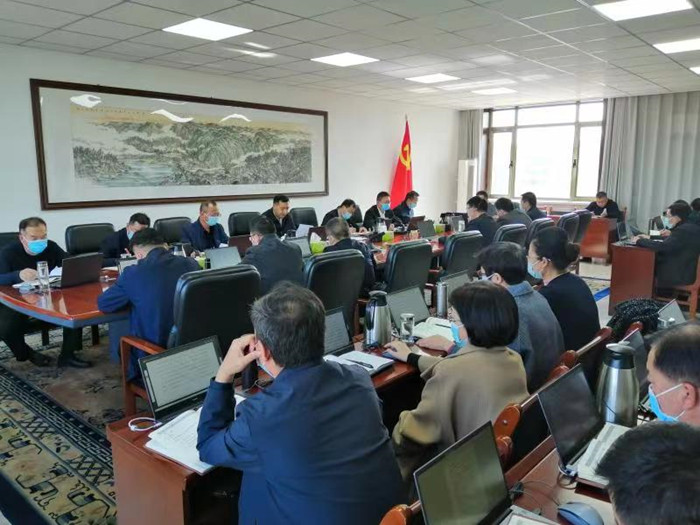 10月17日，金昌市紀委召開常委會（擴大）會議，專題學習交流習近平總書記代表第十九屆中央委員會向黨的二十大所作的報告，研究學習宣傳貫徹落實工作。.jpg