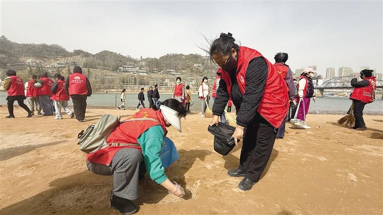 同護(hù)母親河 共筑蘭州美