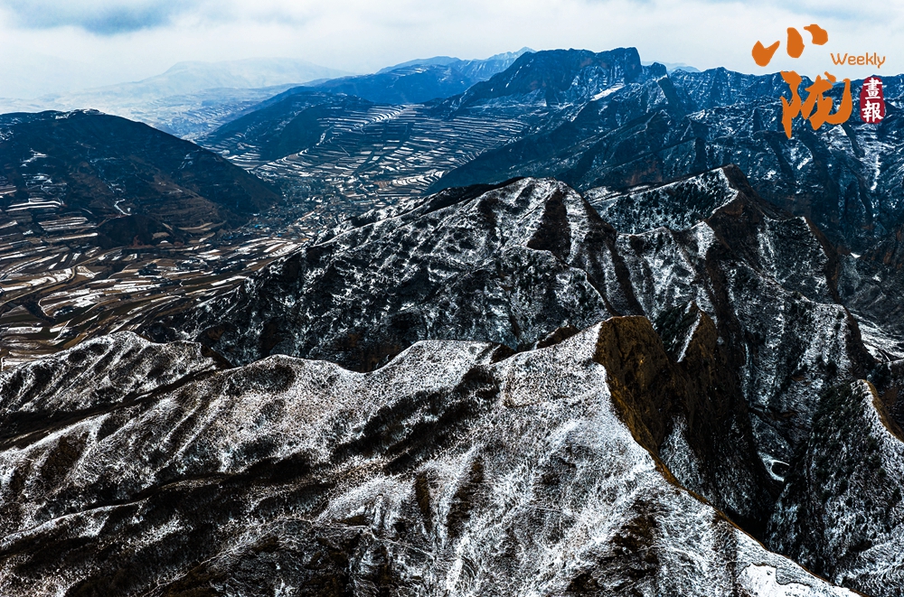 鐵籠山丹霞 一場春雪，億萬年的守望